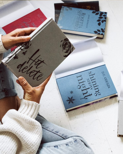 Foto af hardcover-bøger